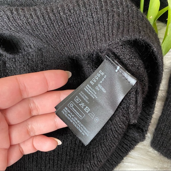 H&M sweater (Small) - Picture 5 of 5
